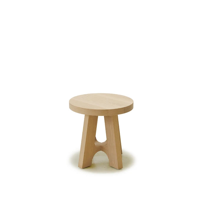 Tri side table shown in Small with Natural finish | Muskoka Living Collection