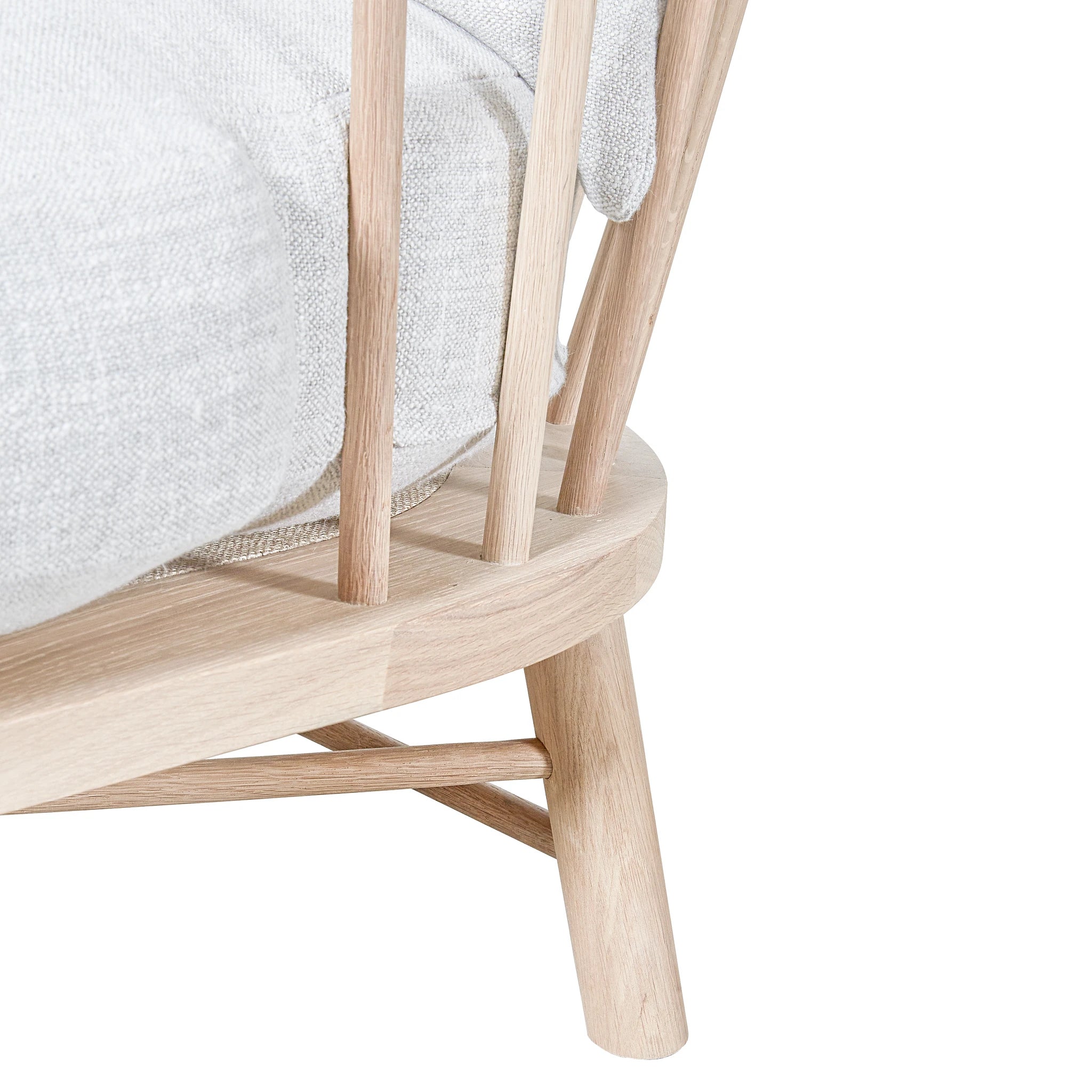 Bolsa Chair - Muskoka Living Collection