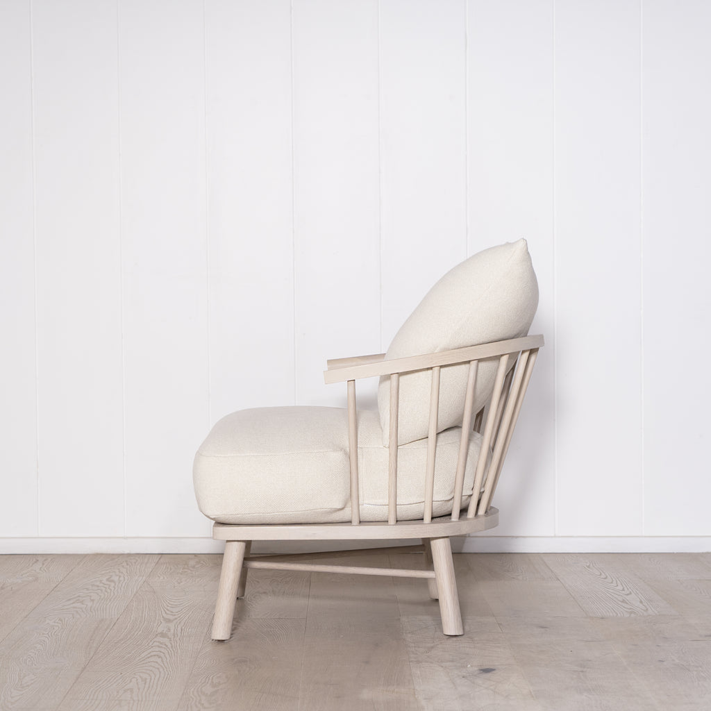 Bolsa Chair - Muskoka Living Collection, shown in abbey natural