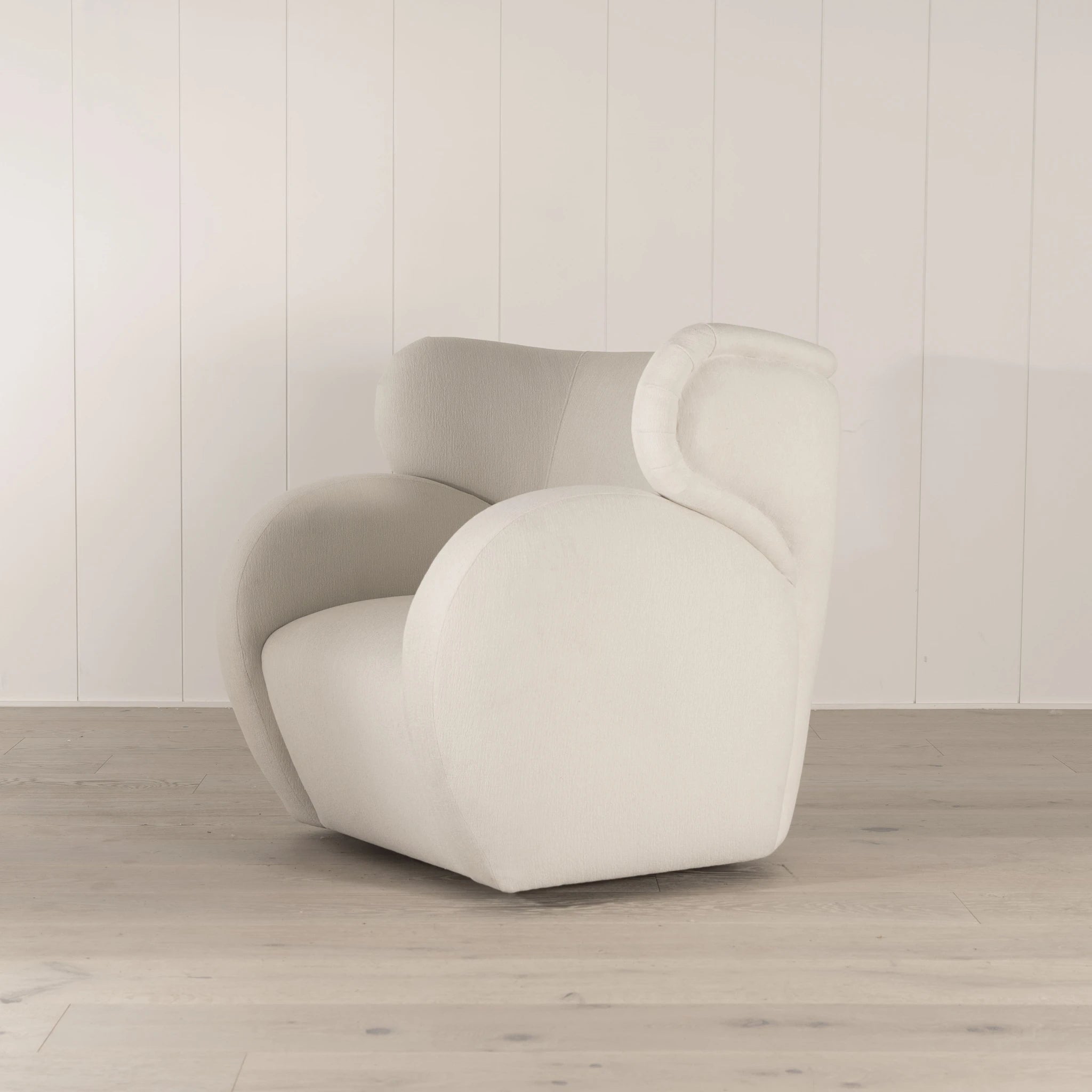 Harlem chair - Shown in swivel, Gowan Vanilla | Muskoka Living Collection