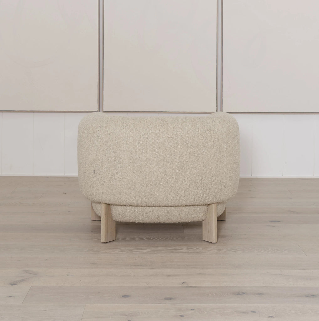 Palm Chair, Muskoka Living Collection - Shown in Berber Natural. Oak finished in Mint White / Natural 